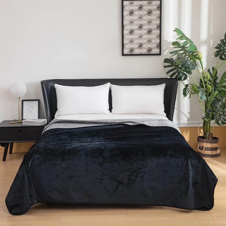 Waterproof Plush Blanket
